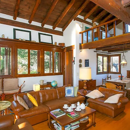 Intelvi * Кастильоне-д'Интельви