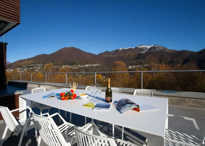 Intelvi * Castiglione d'Intelvi